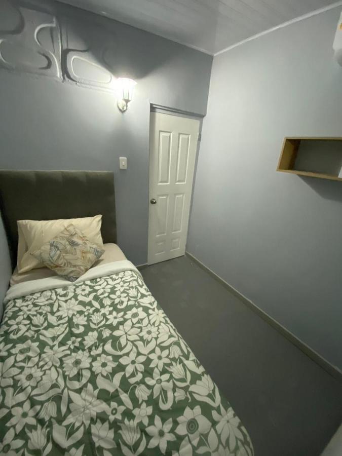Hostal Casa Jardin Cartagena מראה חיצוני תמונה